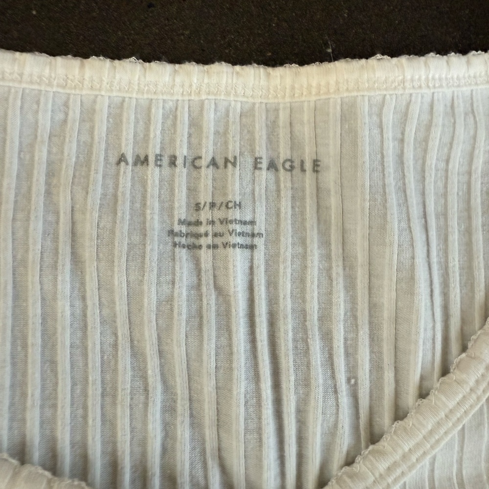 American Eagle Basic Button Cropped Tee - image 2